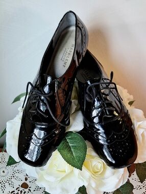 Mark Lemp Classics "Jake" Soft Patent Leather Oxford Shoes, Size 8.5 Narrow